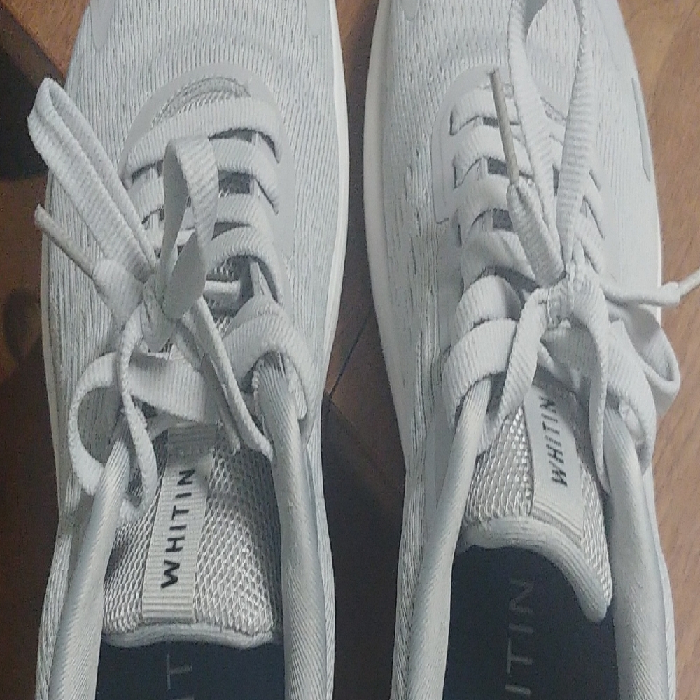 WHITIN Women's Gray Athletic Shoes